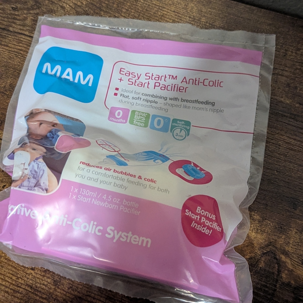 MAM Easy Start Anti-Colic Bottle and Pacifier Set